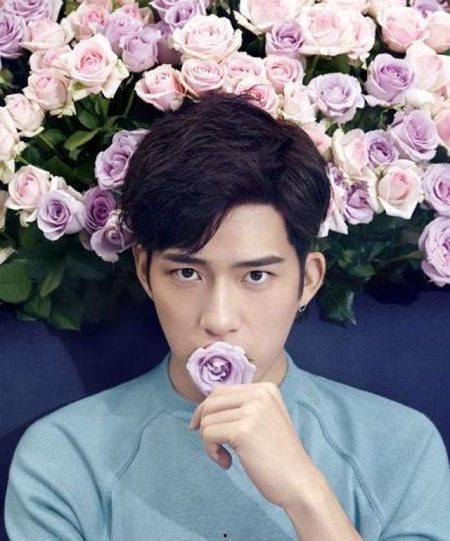 谭松韵井柏然圈内爆料,揭秘娱乐圈不为人知的幕后故事 第2张 谭松韵井柏然圈内爆料,揭秘娱乐圈不为人知的幕后故事 第2张